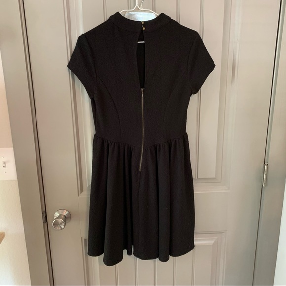 LBD - Picture 3 of 6